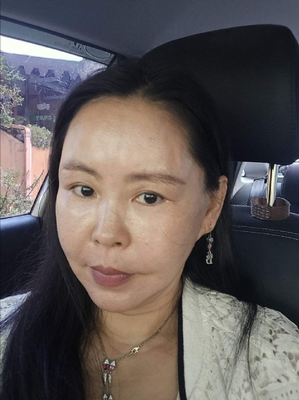 仁荷的第三张照片--烟台相亲服务中心