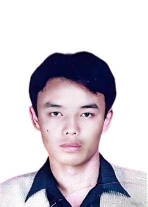 洒脱的第一张照片--烟台相亲服务中心