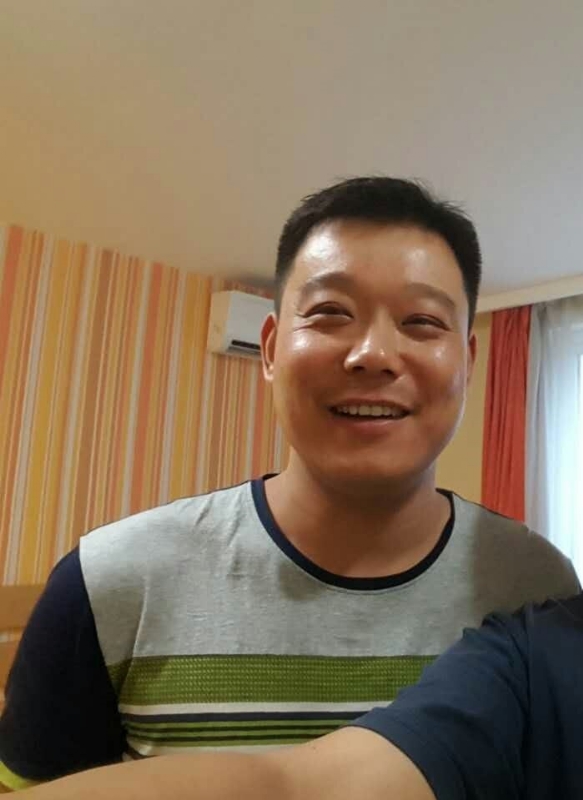 这里靠谱吗的第一张照片--烟台相亲服务中心