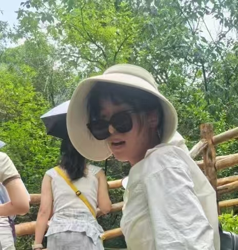 廿一的第一张照片--烟台相亲服务中心