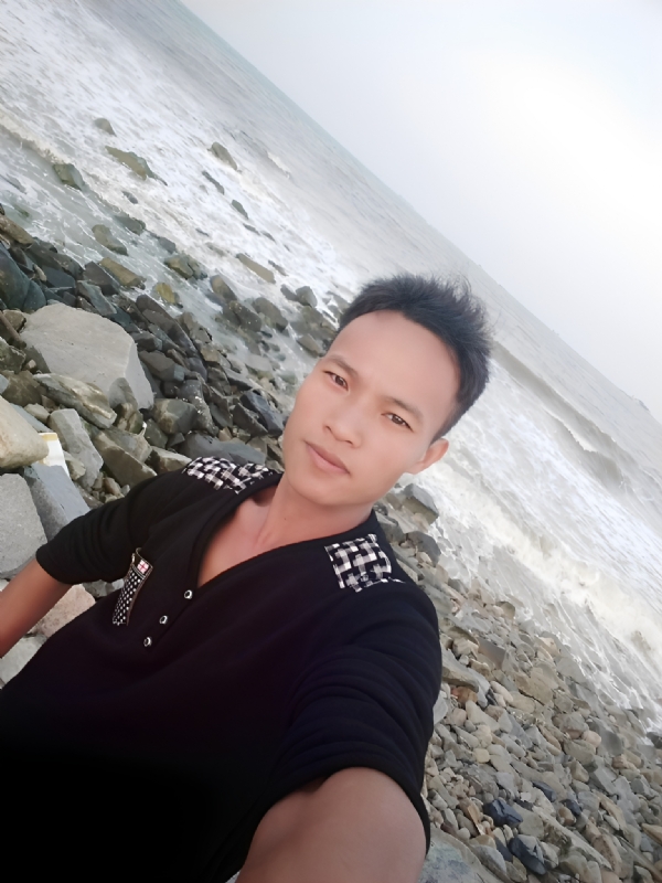 与你同在的第一张照片--烟台相亲服务中心