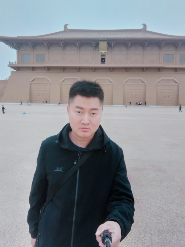 放肆的青春的第三张照片--烟台相亲服务中心