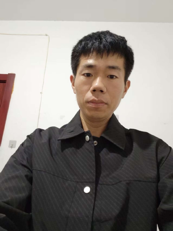 京东小哥的第一张照片--烟台相亲服务中心