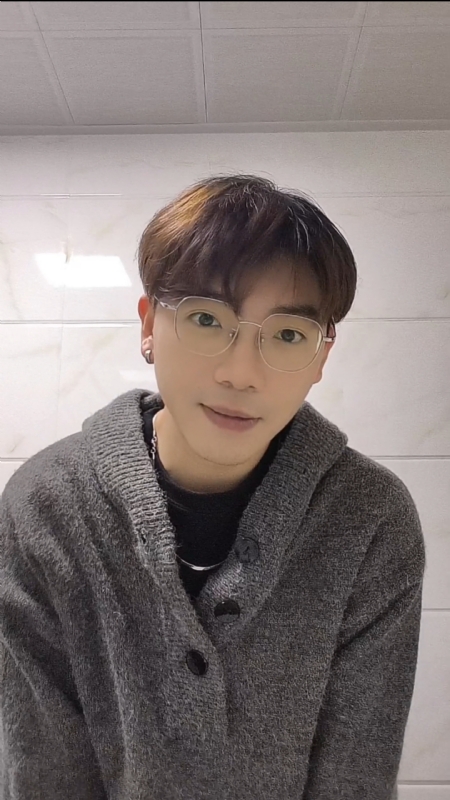 晚睡早起的第一张照片--烟台相亲服务中心