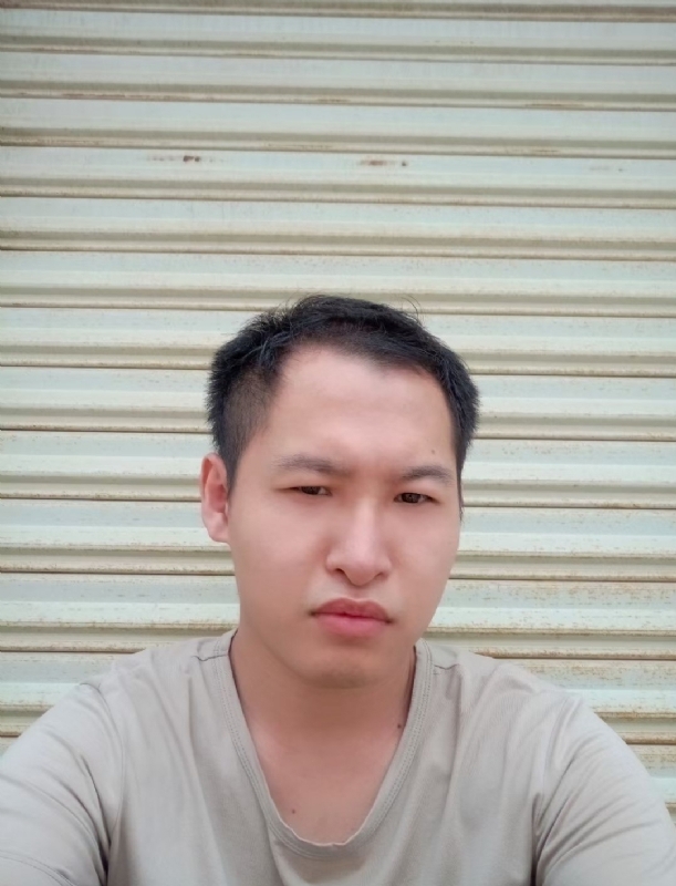 小立的第二张照片--烟台相亲服务中心