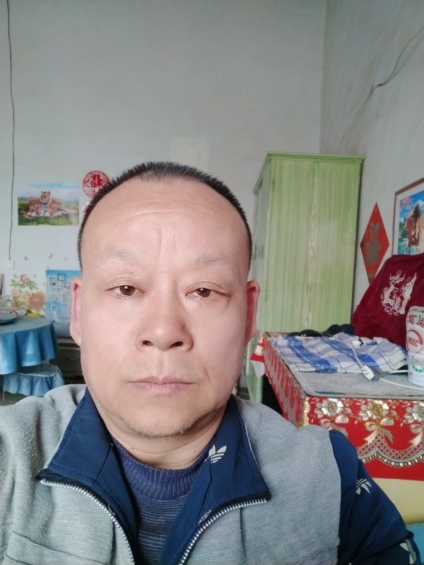 天长地久的第二张照片--烟台相亲服务中心