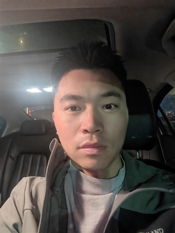 讲不出再见的第一张照片--烟台相亲服务中心