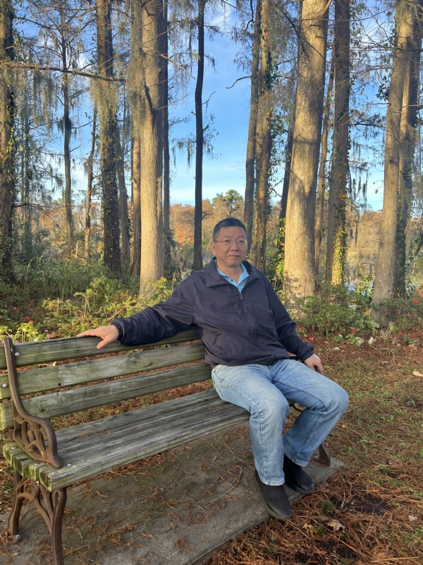 Lm的第一张照片--烟台相亲服务中心