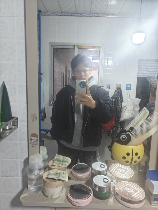 阿兴的第二张照片--烟台相亲服务中心