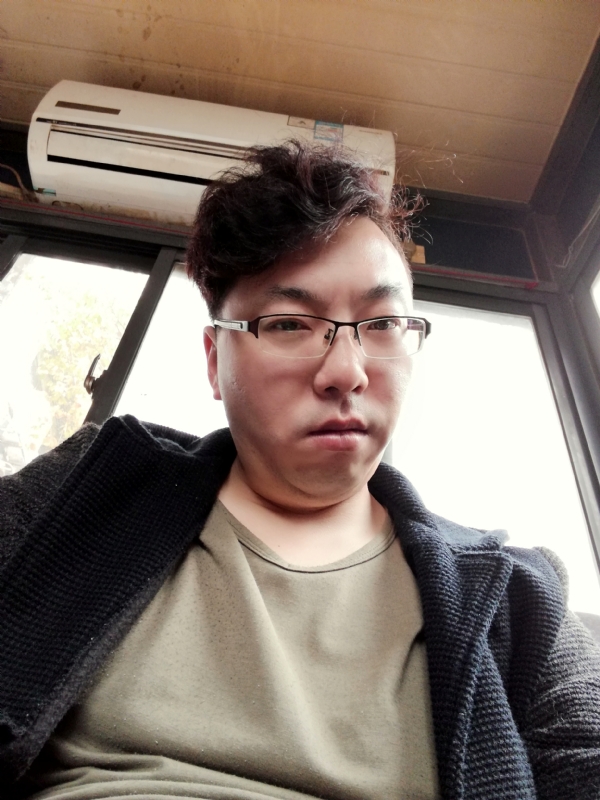 风雨彤周的第二张照片--烟台相亲服务中心