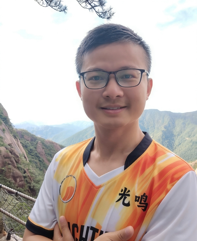 笑对人生的第二张照片--烟台相亲服务中心