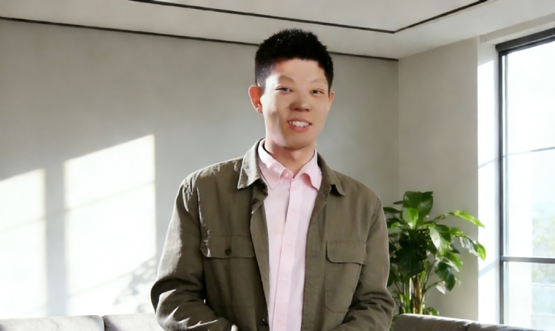 卺卺的第一张照片--烟台相亲服务中心