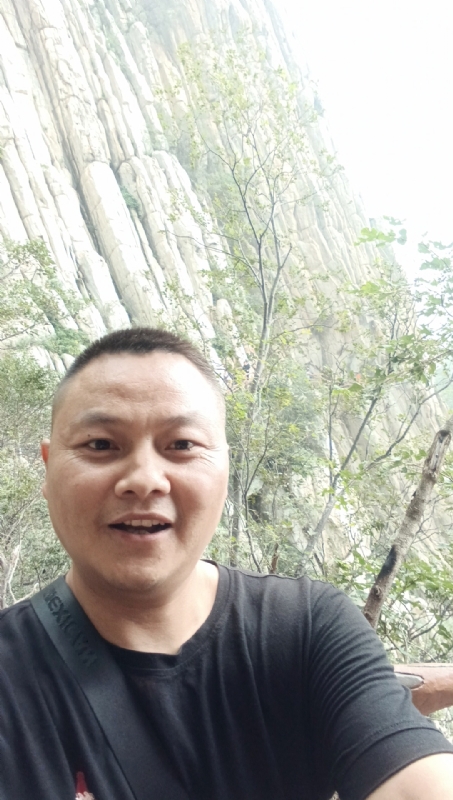 W微信的第二张照片--烟台相亲服务中心