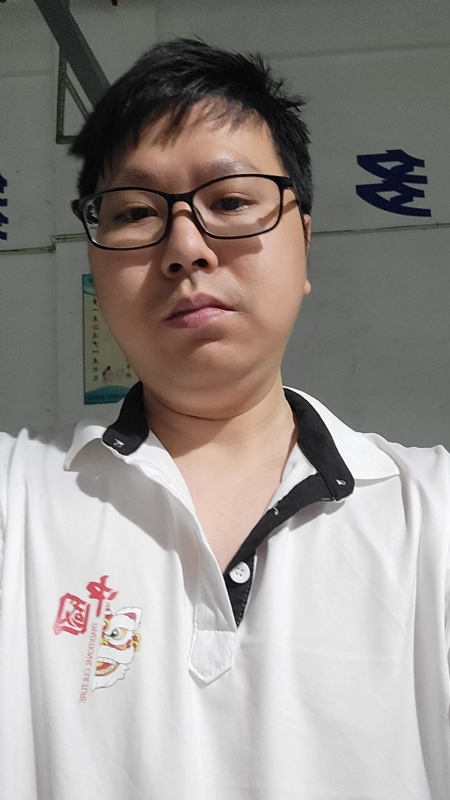 义星人的第一张照片--烟台相亲服务中心